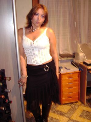 легкие кривляния и легкие раздевания. Часть 2. Эскиз 5