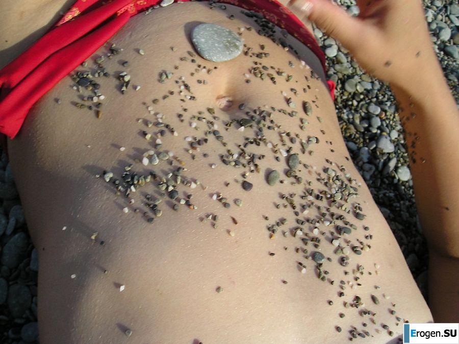 without a swimsuit on a rocky shore. Part 2. Photo 21