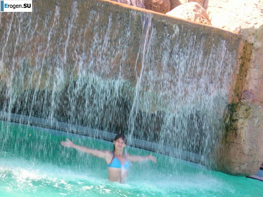 without a swimsuit on a rocky shore. Part 2. Photo 31