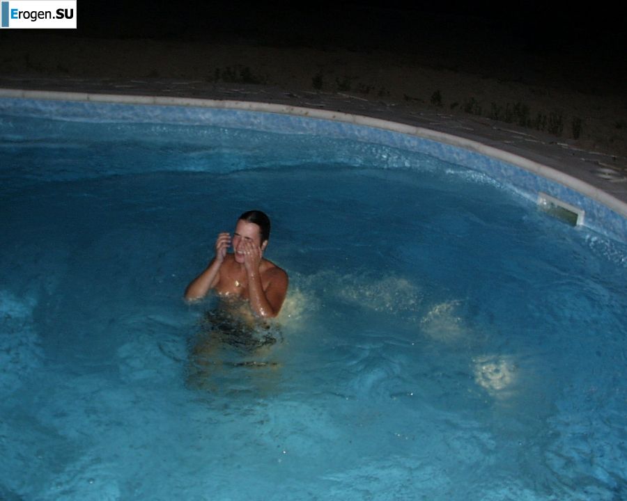 Lesbian on vacation with a friend. Part 5. Photo 27