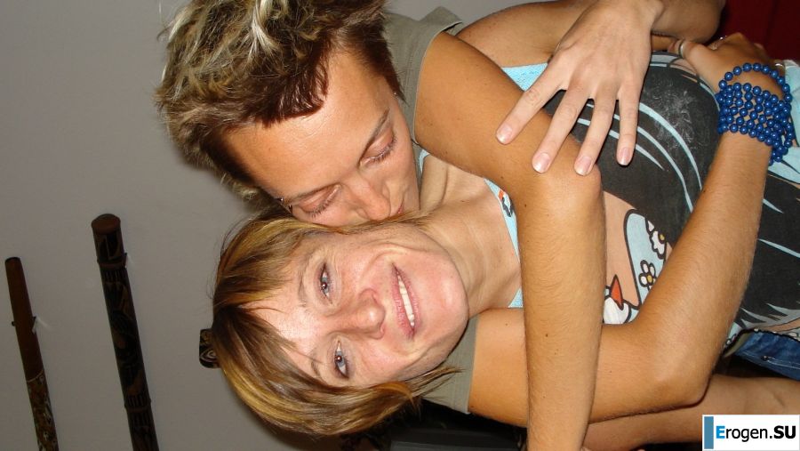 Lesbian on vacation with a friend. Part 5. Photo 31