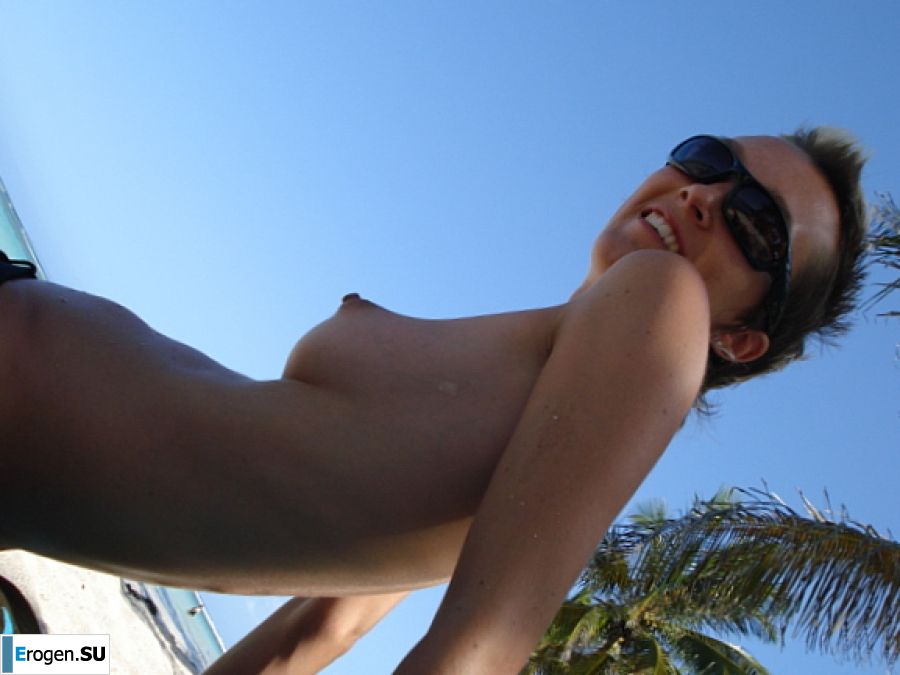 Lesbian on vacation with a friend. Part 5. Photo 40