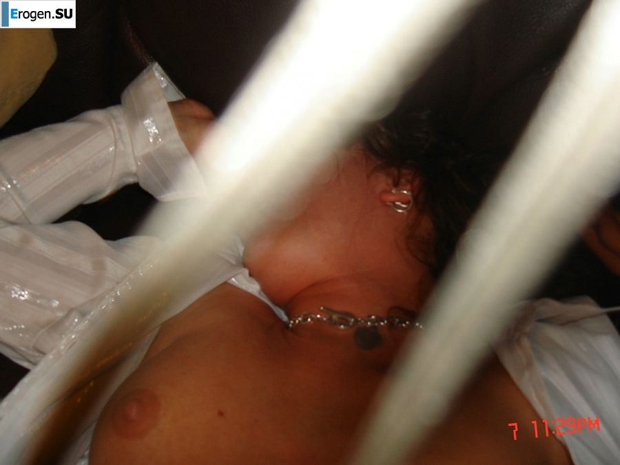 they met in a swing bar. Photo 10