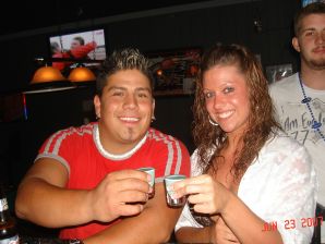 они познакомились в свинг баре. Эскиз 20