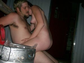 trahodrom right on the porch. Thumb 35