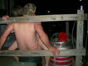 trahodrom right on the porch. Thumb 36