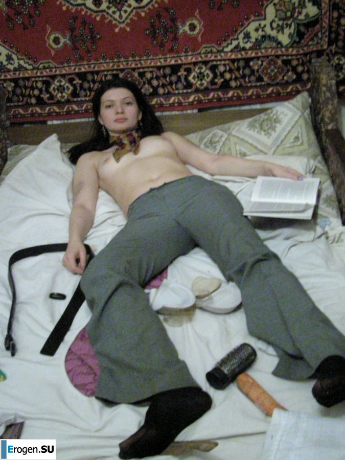 без купальника на каменистом берегу. Часть 3. Фото 12