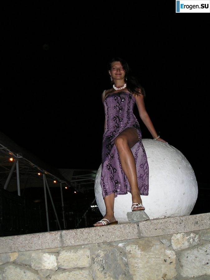 без купальника на каменистом берегу. Часть 3. Фото 15