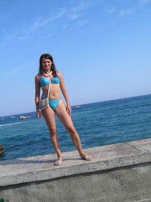 без купальника на каменистом берегу. Часть 3. Эскиз 10