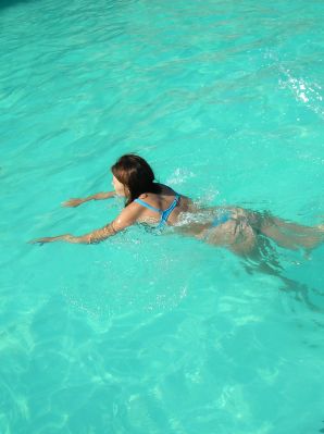 без купальника на каменистом берегу. Часть 3. Эскиз 17