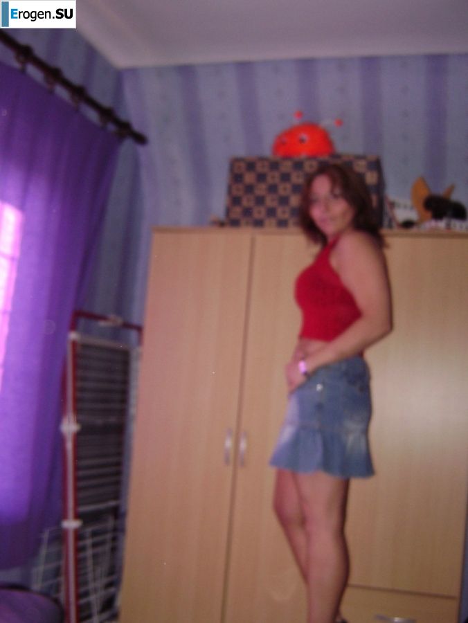 легкие кривляния и легкие раздевания. Часть 4. Фото 10