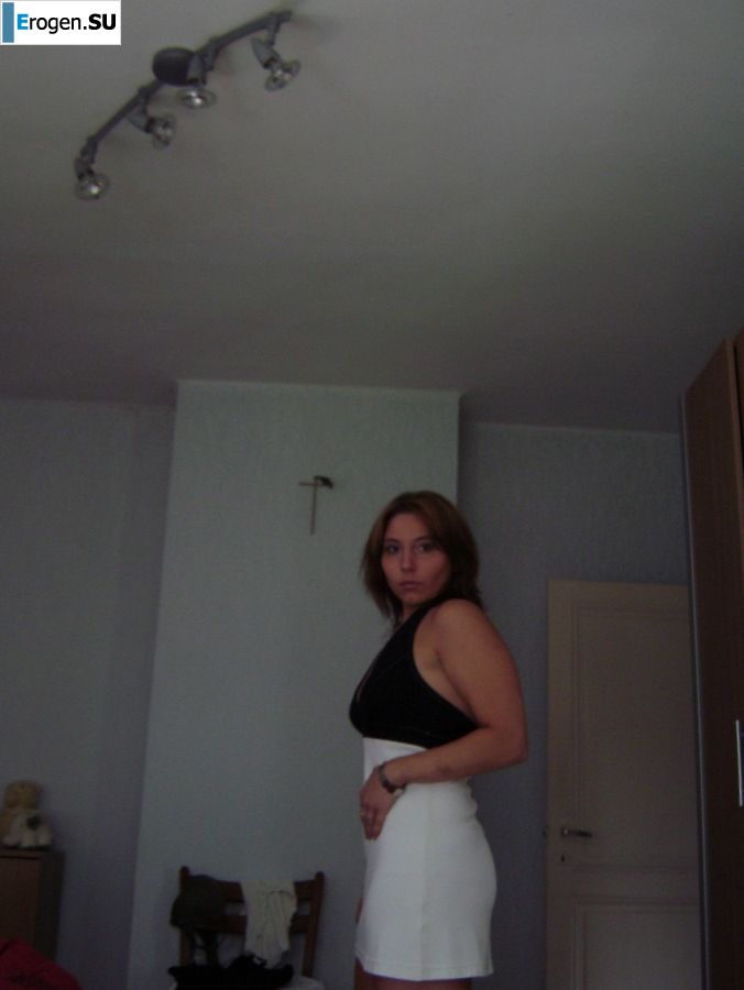 легкие кривляния и легкие раздевания. Часть 4. Фото 14