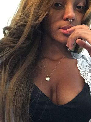 uncut black woman Lezby. Thumb 22