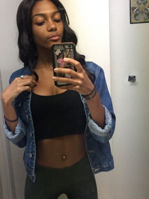 uncut black woman Lezby. Thumb 31