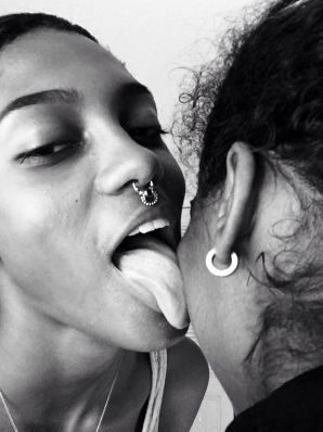 uncut black woman Lezby. Thumb 7