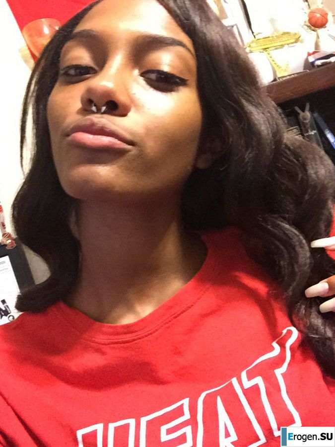 uncut black woman Lezby. Part 2. Photo 27