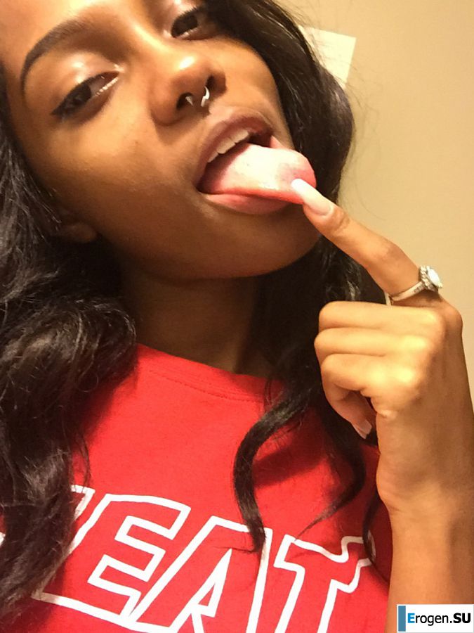 uncut black woman Lezby. Part 2. Photo 32