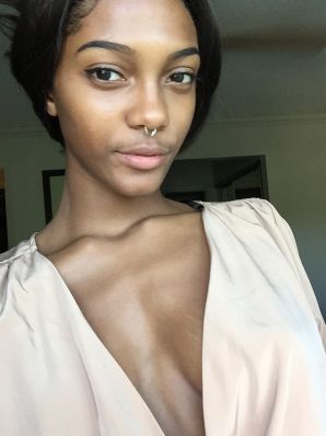 недотраханная лезби негритянка. Часть 2. Эскиз 21