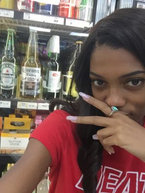 недотраханная лезби негритянка. Часть 2. Эскиз 29