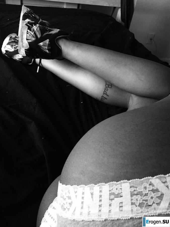 uncut black woman Lezzby. Part 3. Photo 27