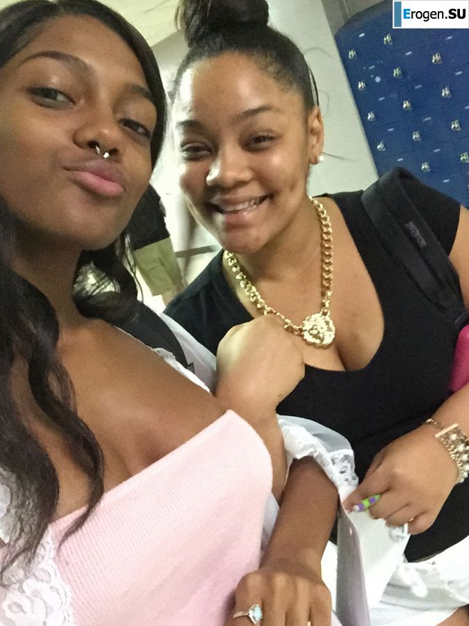 uncut black woman Lezzby. Part 3. Photo 31