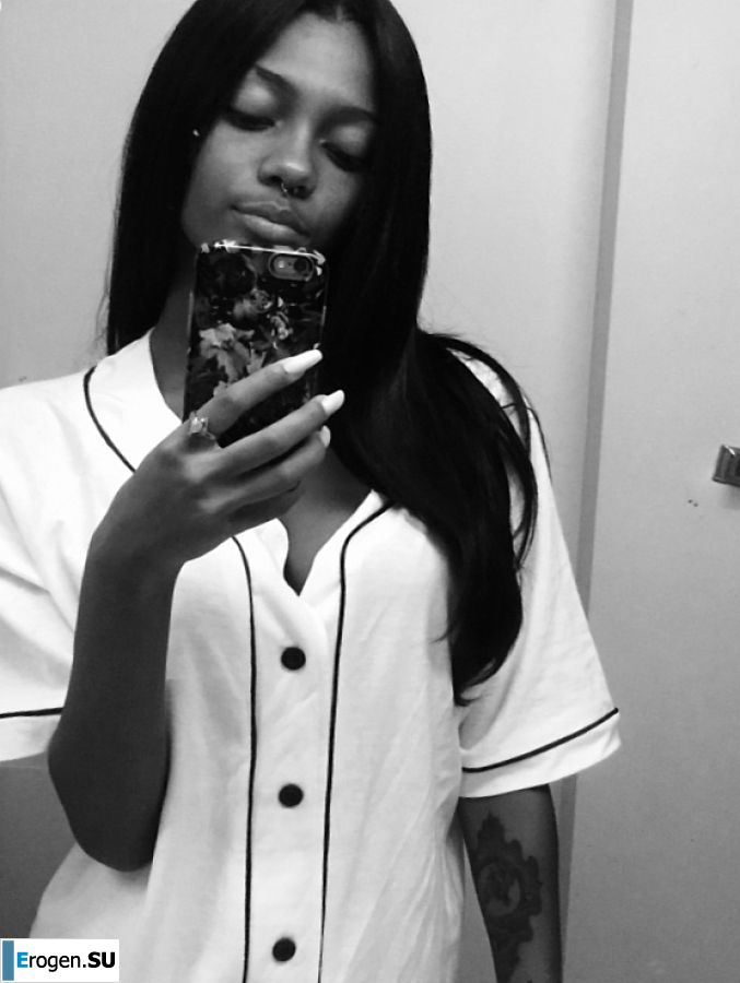 uncut black woman Lezzby. Part 4. Photo 14