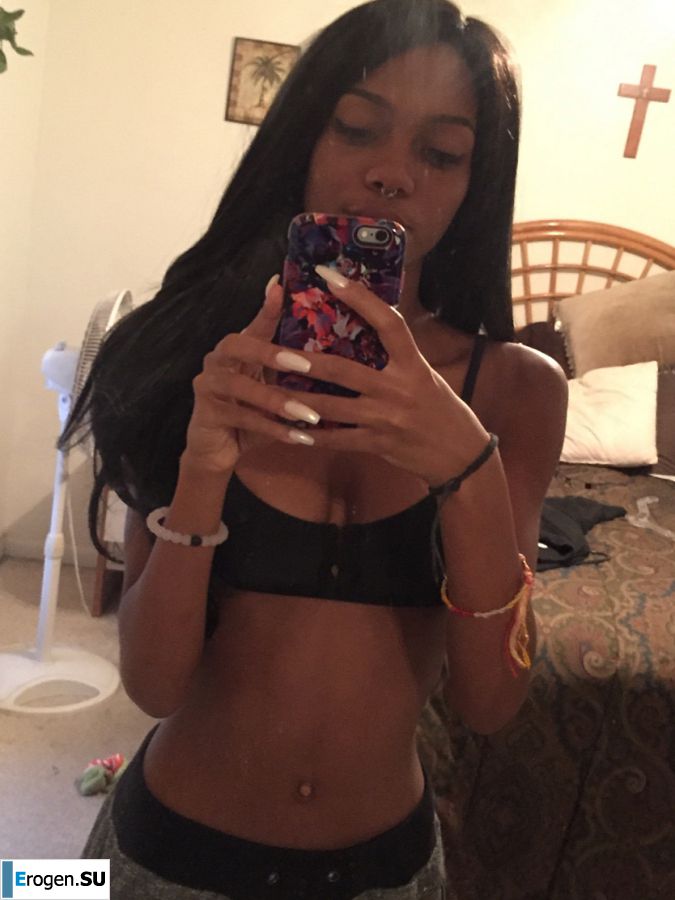 uncut black woman Lezzby. Part 4. Photo 23