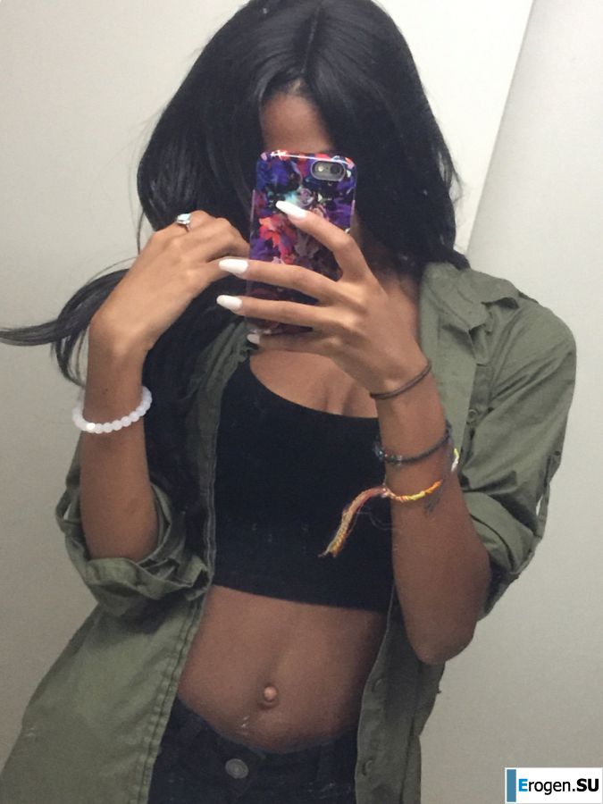 uncut black woman Lezzby. Part 4. Photo 25