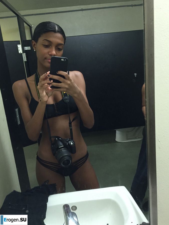 uncut black woman Lezzby. Part 4. Photo 29