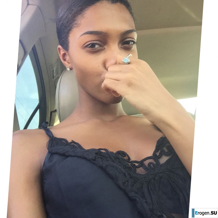 uncut black woman Lezzby. Part 5. Photo 6