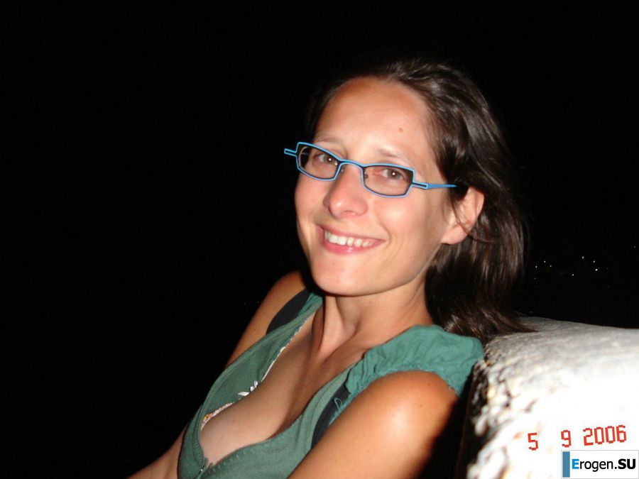 pregnant and without clothes. Photo 20