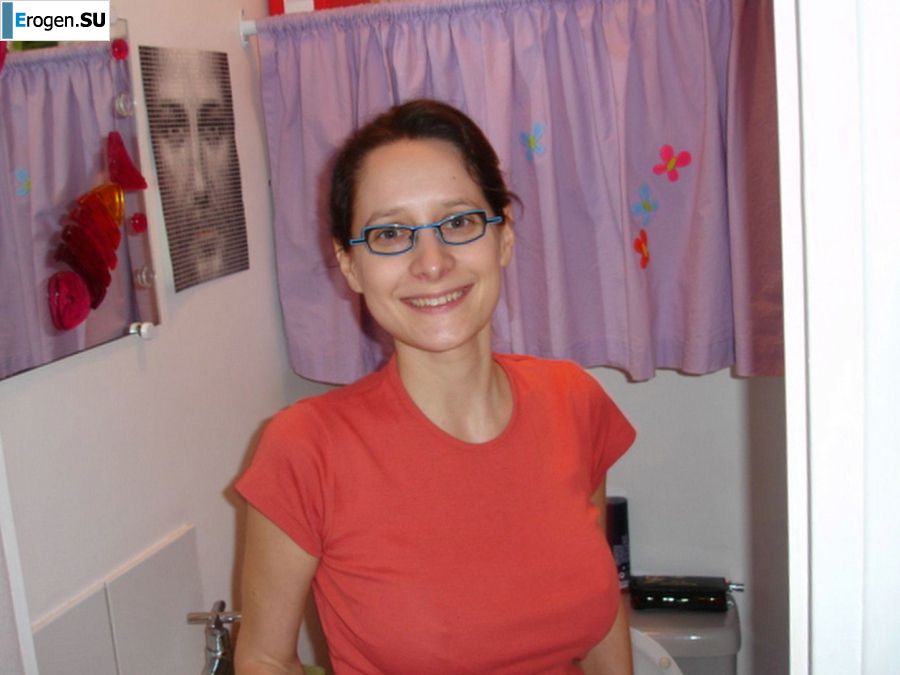 pregnant and without clothes. Photo 38