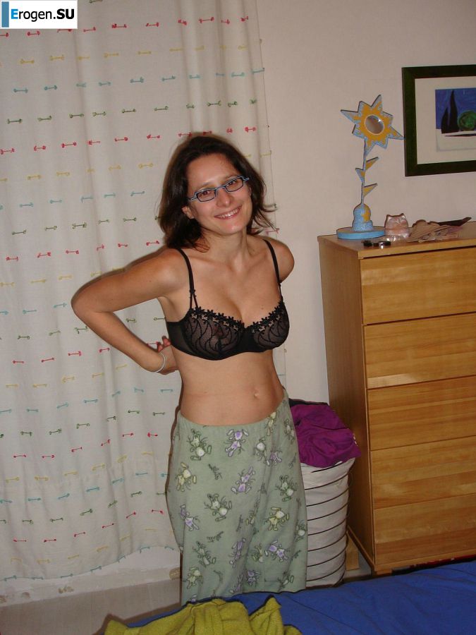 pregnant and without clothes. Photo 6