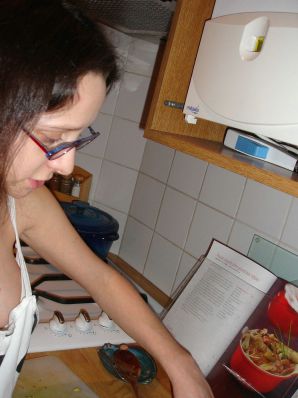 pregnant and without clothes. Thumb 15