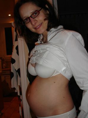 pregnant and without clothes. Thumb 22