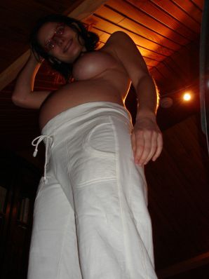 pregnant and without clothes. Thumb 24