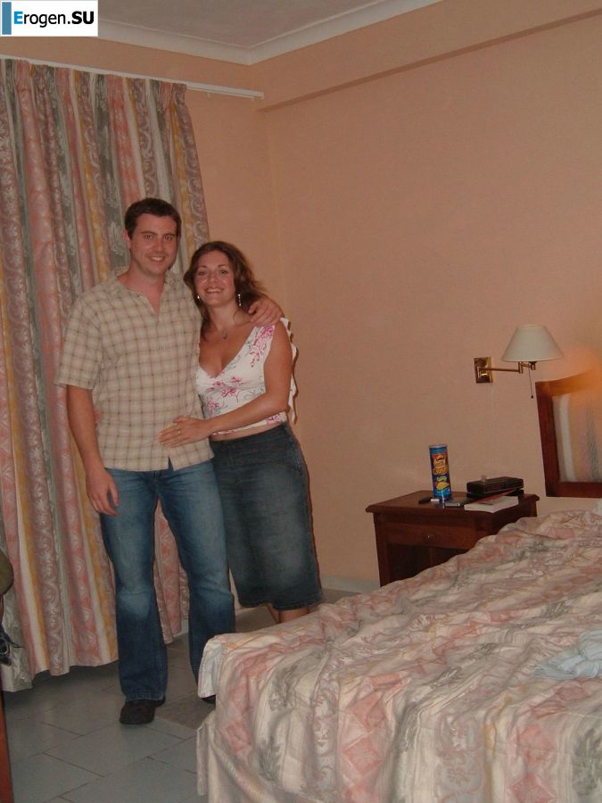 her breast makes me a boner. Photo 3