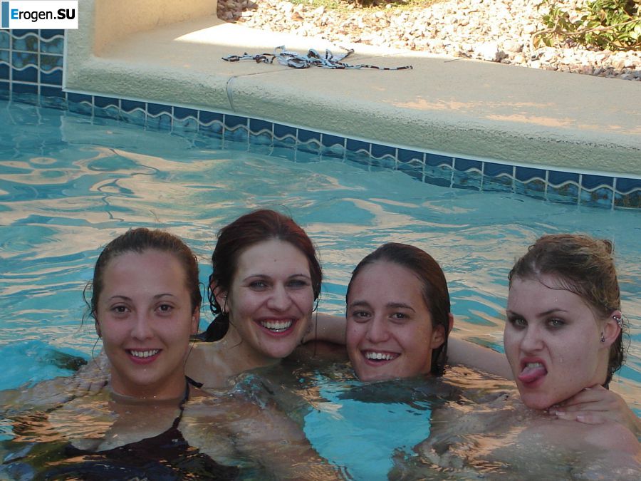 Slender girls light at a sex party by the pool. Photo 37