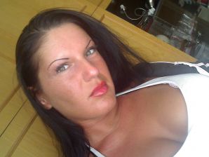 Tanned Latina with big tits shamelessly spread her legs. Thumb 43