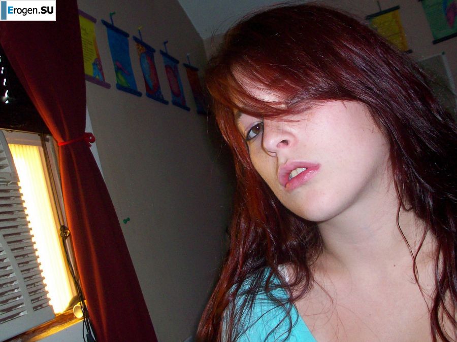 The naughty redhead girl undressed and engaged in passionate sex. Photo 5