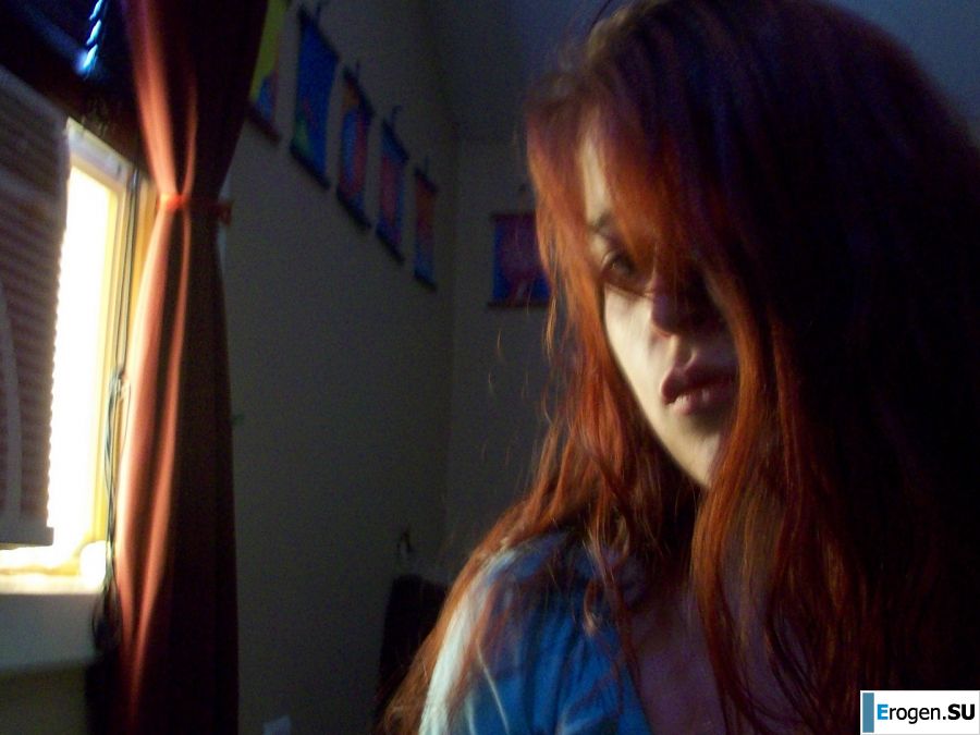 Озорная рыжая девушка разделась и занялась страстным сексом. Часть 2. Фото 3