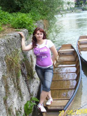 Country girl posing in white panties in front of a mirror. Thumb 11