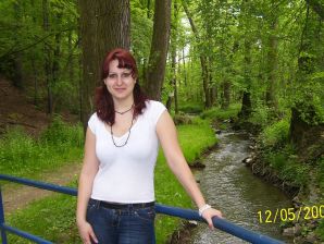 Country girl posing in white panties in front of a mirror. Thumb 7