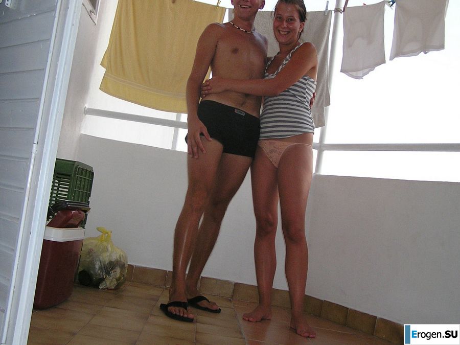 Спортивная студентка разделась на пляже и искупалась нагишом. Часть 2. Фото 35