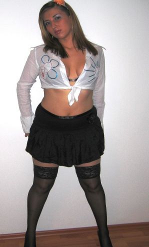 Appetizing sultry slut fingering the nipple in the bathroom. Thumb 7