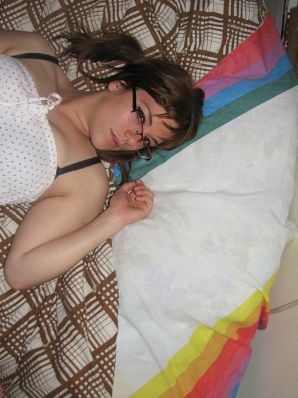 A girl with large breasts poses in clothes and then undresses. Part 2. Thumb 42