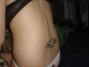 A young student with tattoos was found sleeping after a party. Thumb 20