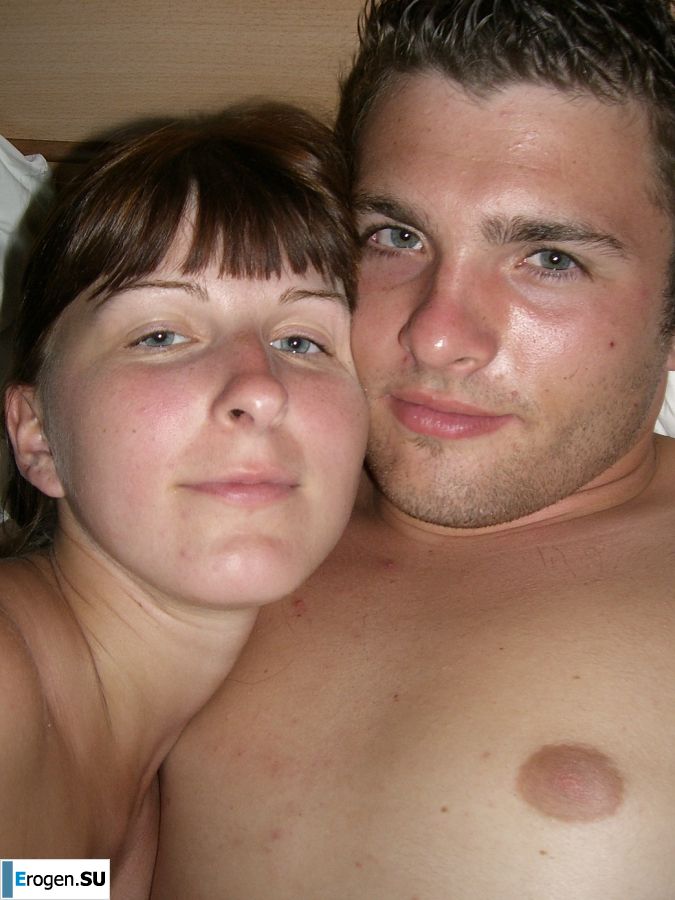 Аппетитная студентка сняла с себя все и показала бритую письку. Фото 47