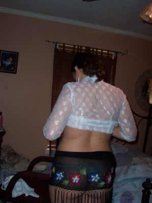 The brunette danced a striptease, undressed and spread her legs. Thumb 15