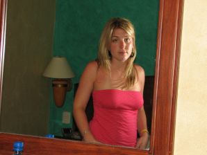 Charming blonde pulled down her blouse and bared boobs. Thumb 11